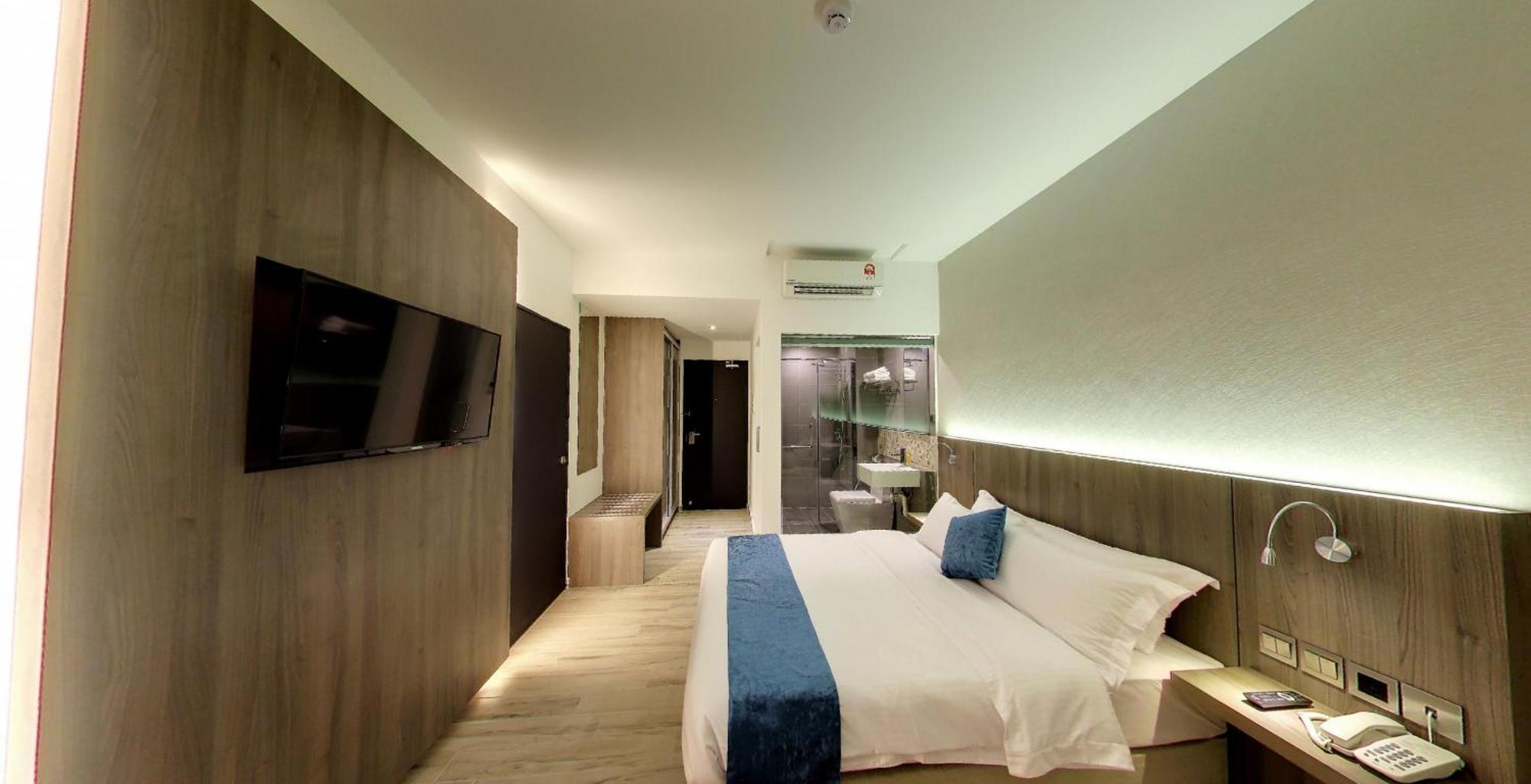 Superior Double or Twin Room,711274846:JPEG